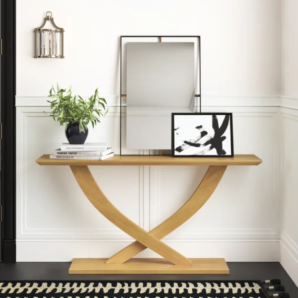 Soleva Console Table